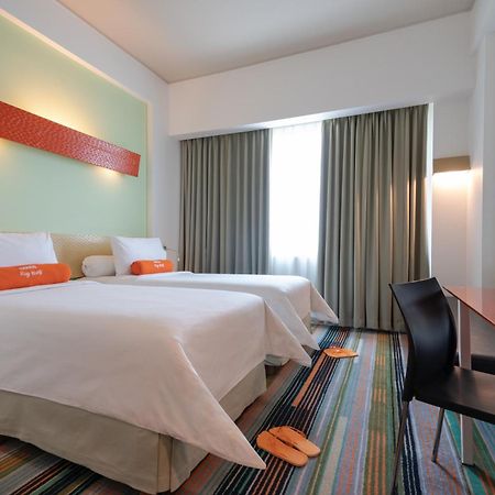 Harris Hotel & Convention Festival Citylink Bandung Buitenkant foto