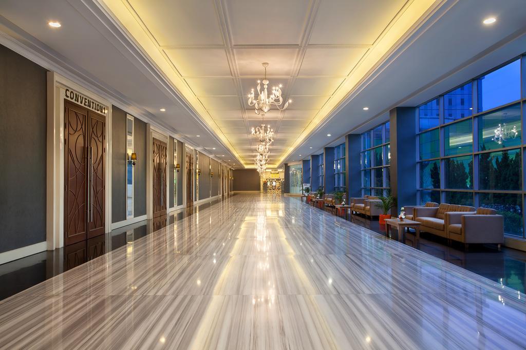 Harris Hotel & Convention Festival Citylink Bandung Buitenkant foto